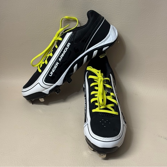 Under Armour Women's Spine Glyde TPU CC Softball Cleat Size 10.5 - Picture 7 of 9